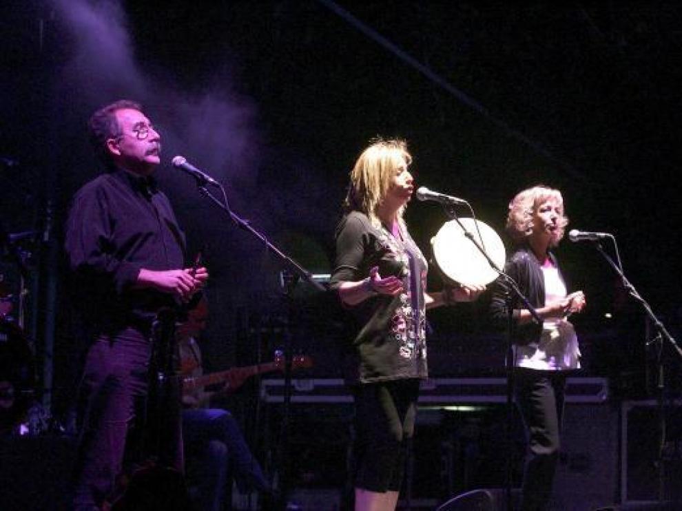Jose Luis Ochoa, Olga Orús y Marise Aguilar en su última actuación.