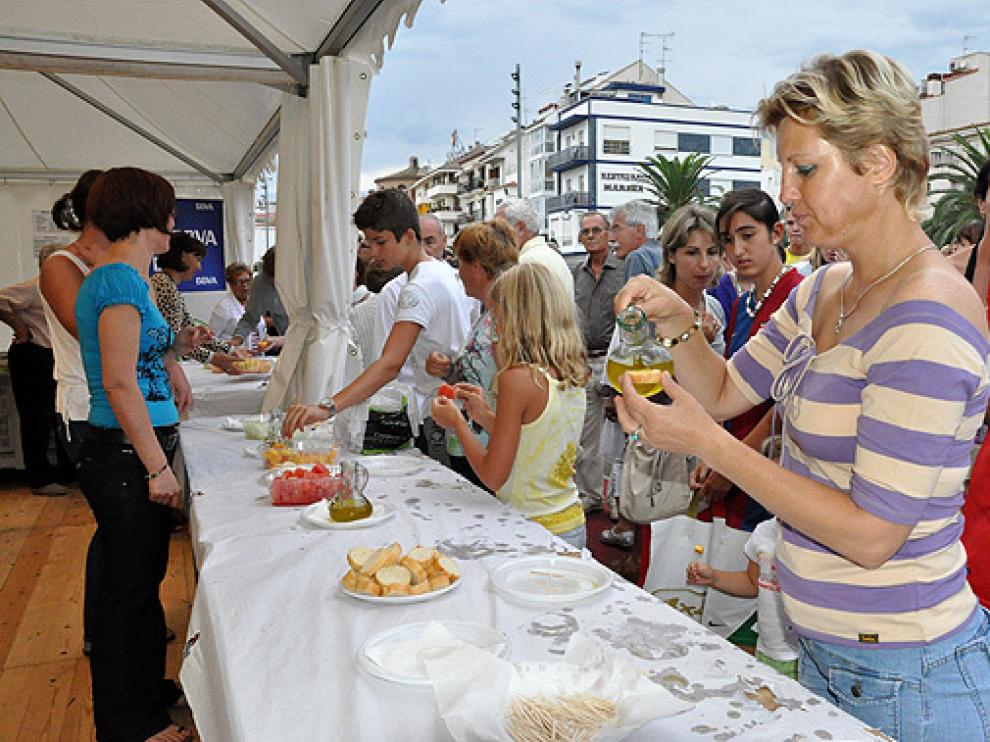 La cita en el puerto de Cambrils con la gastronomía ya es tradicional