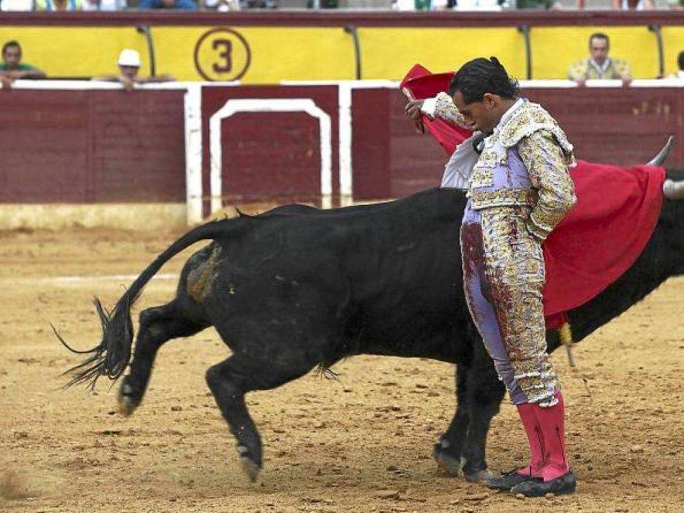 Iván Fandiño protagonizó las mejores estocadas de la jornada de ayer.