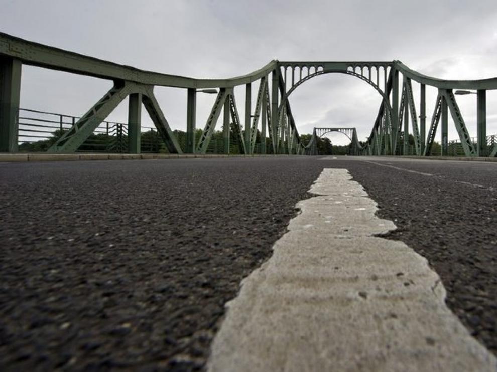 El puente Glienicker de Berlín se utilizaba por los agentes para intercambiar información de ambos lados