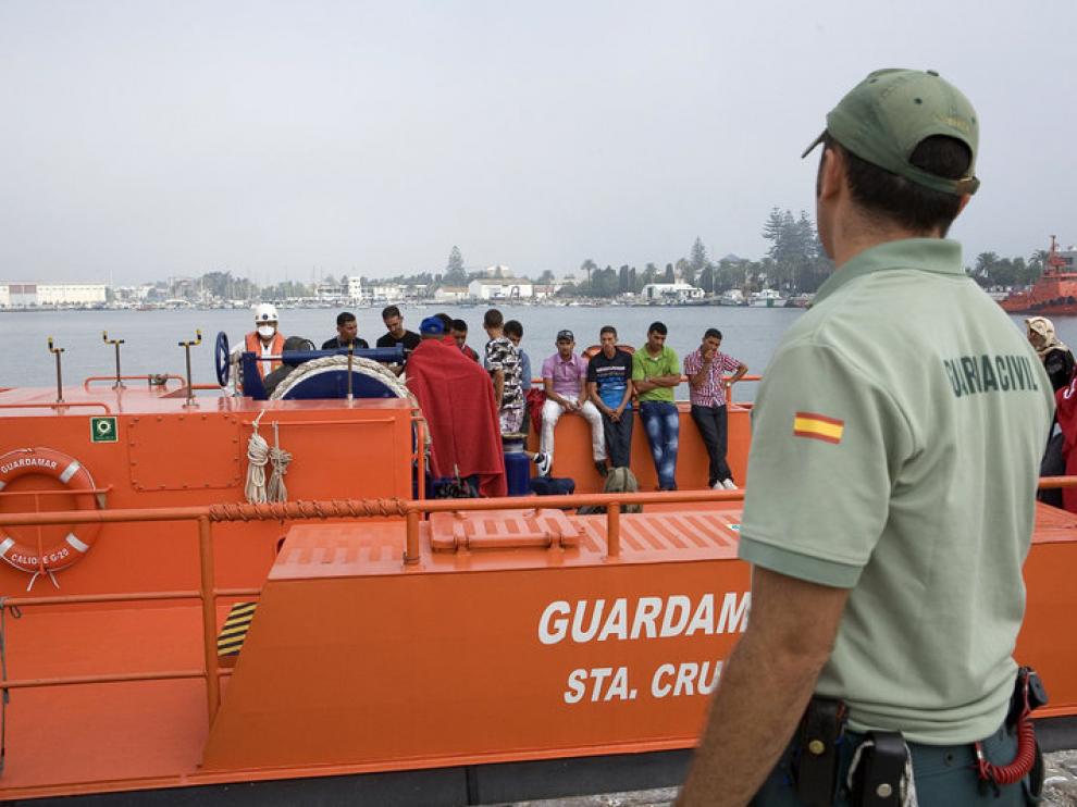 Llegada al puerto de Motril de inmigrantes rescatados, en una imagen de archivo