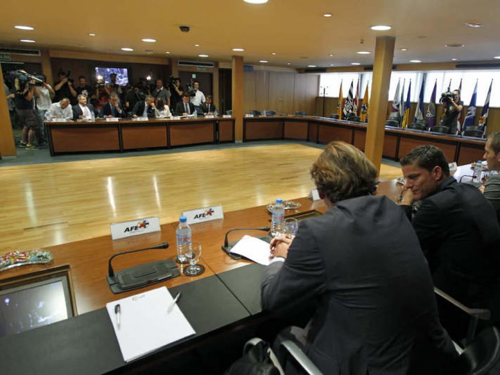 Reunión entre la Asociación de Futbolistas Españoles (AFE) y la Liga de Fútbol Profesional (LFP)