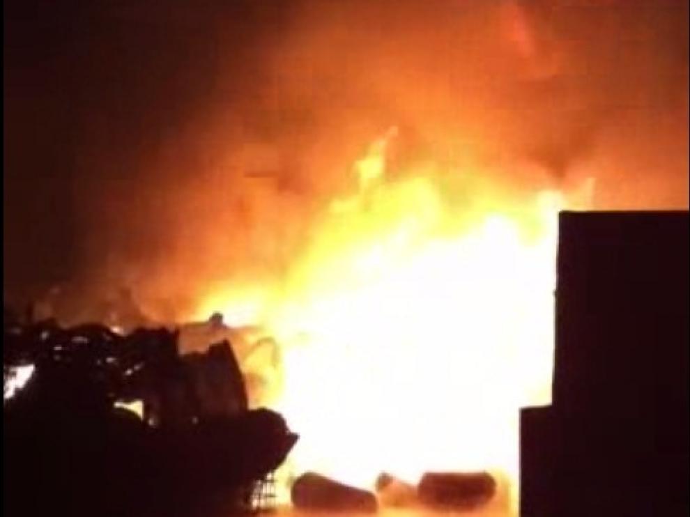 El incendio se declaró de madrugada