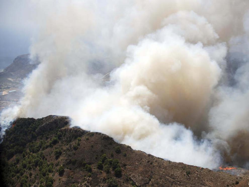 Incendio en el paraje del Pico del Águila