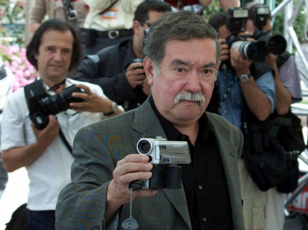 El director chileno Raúl Ruiz, en una imagen en el Festival de Cannes de 2001