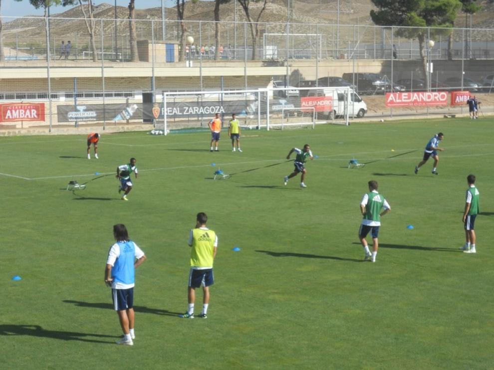 Imagen del entrenamiento que el Real Zaragoza ha realizado este martes