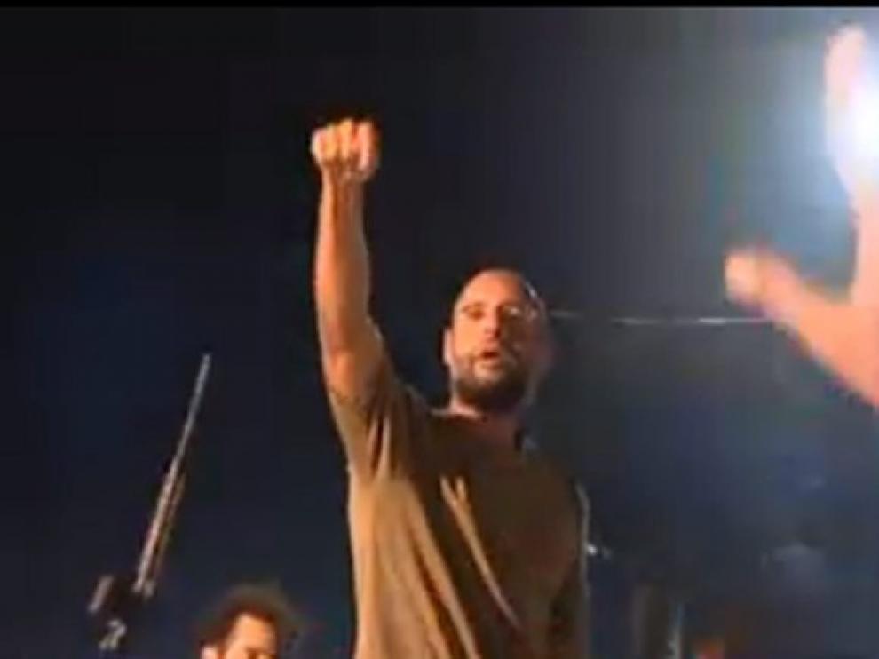Imagen televisada del hijo de Gadafi, Saif al Islam