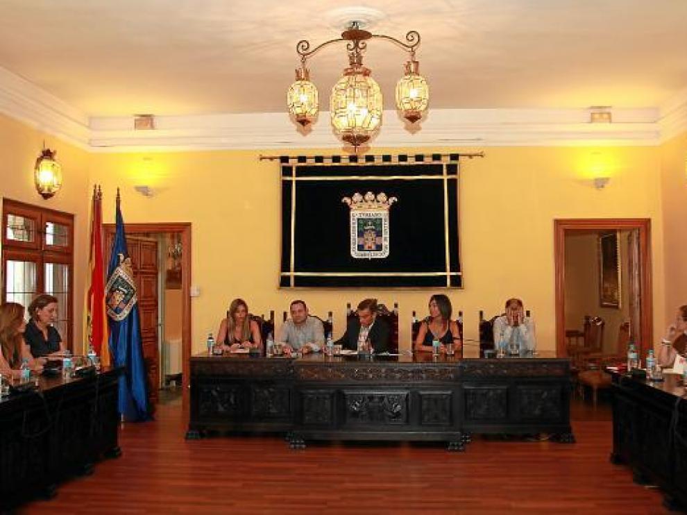 El Ayuntamiento de Tarazona aprobó ayer alquilar una nave para desarrollo industrial.