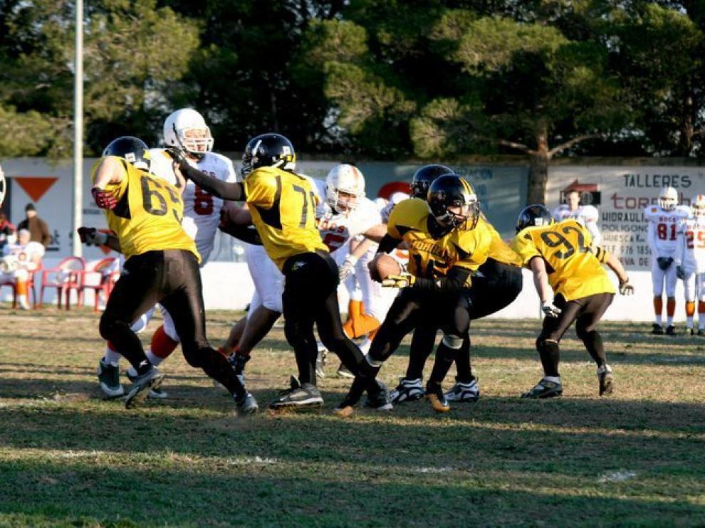 El Fútbol Americano es un deporte divertido, dinámico... y diferente