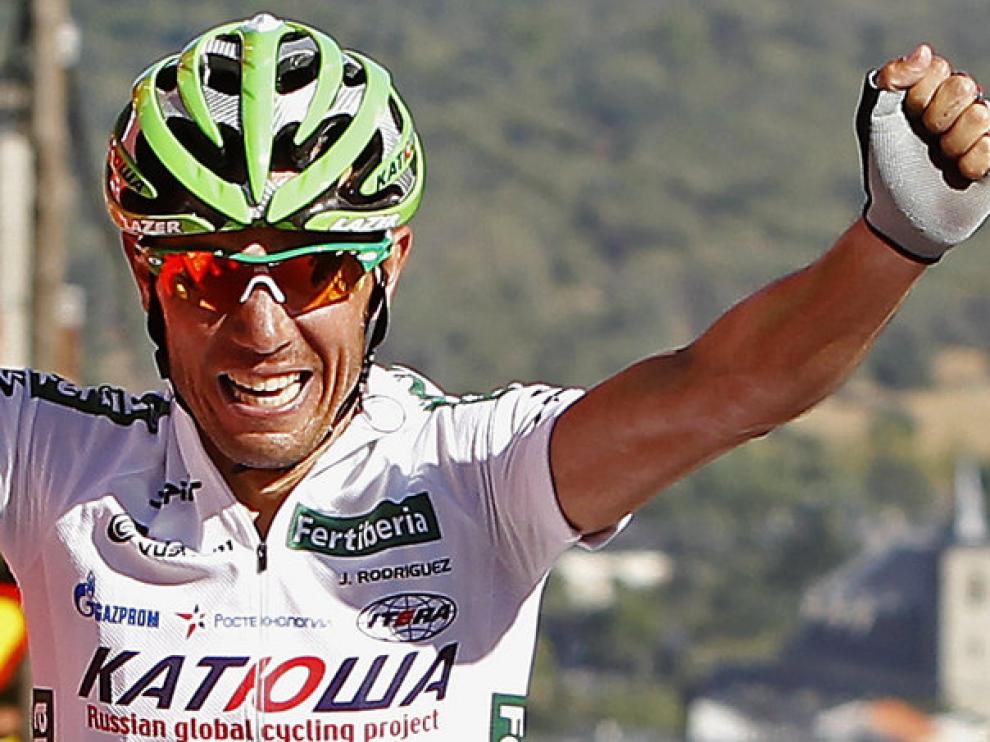 Purito Rodríguez celebra la victoria de etapa
