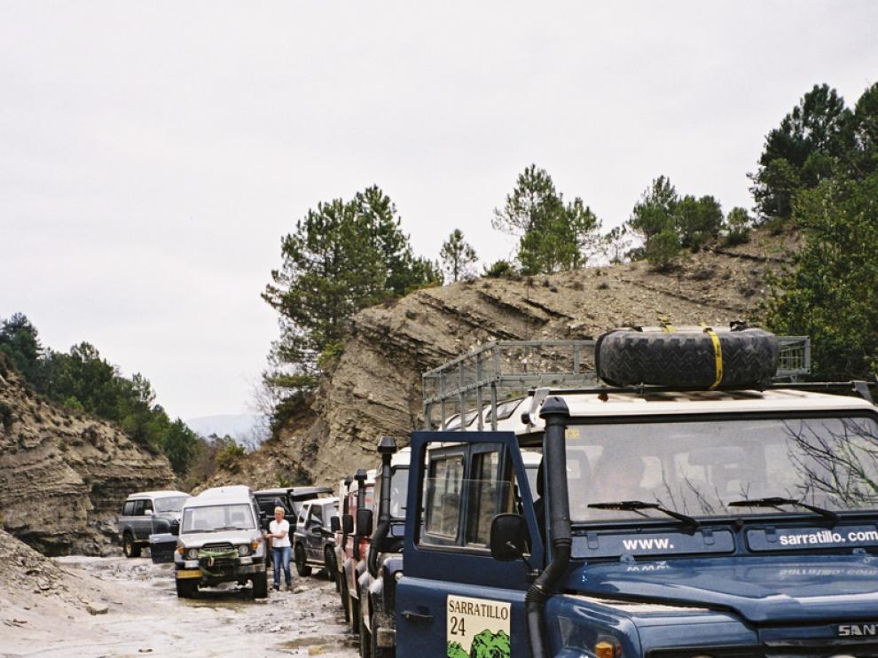 Varios 4x4 de Aventura Raid Sarratillo llegan a su destino pirenaico.