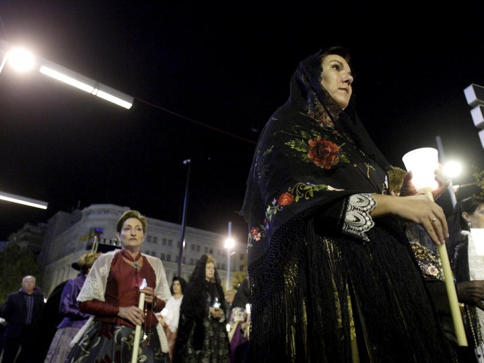 La procesión de la luz se adueña de las calles de Zaragoza todos los 13 de octubre