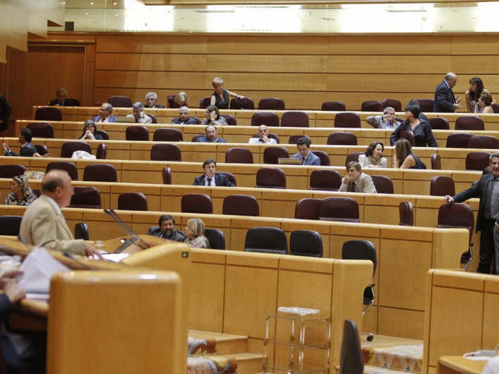 Vista del pleno del Senado que debate esta tarde la reforma del artículo 135 de la Constitución