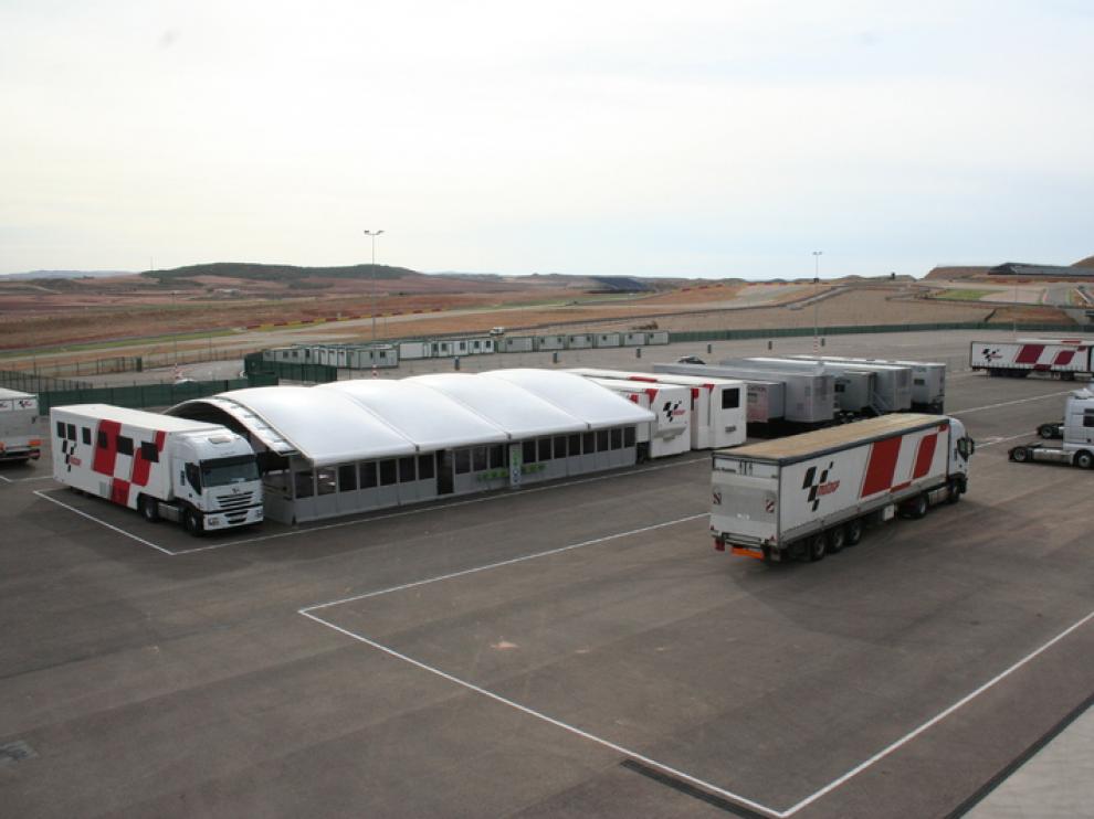 Los trailers han comenzado a llegar al paddock del circuito