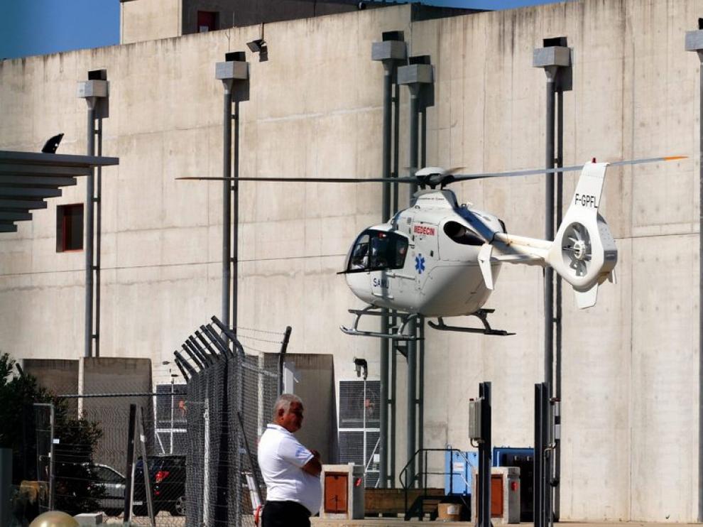 Un helicóptero medicalizado llega a la central nuclear cercana a Marcoule