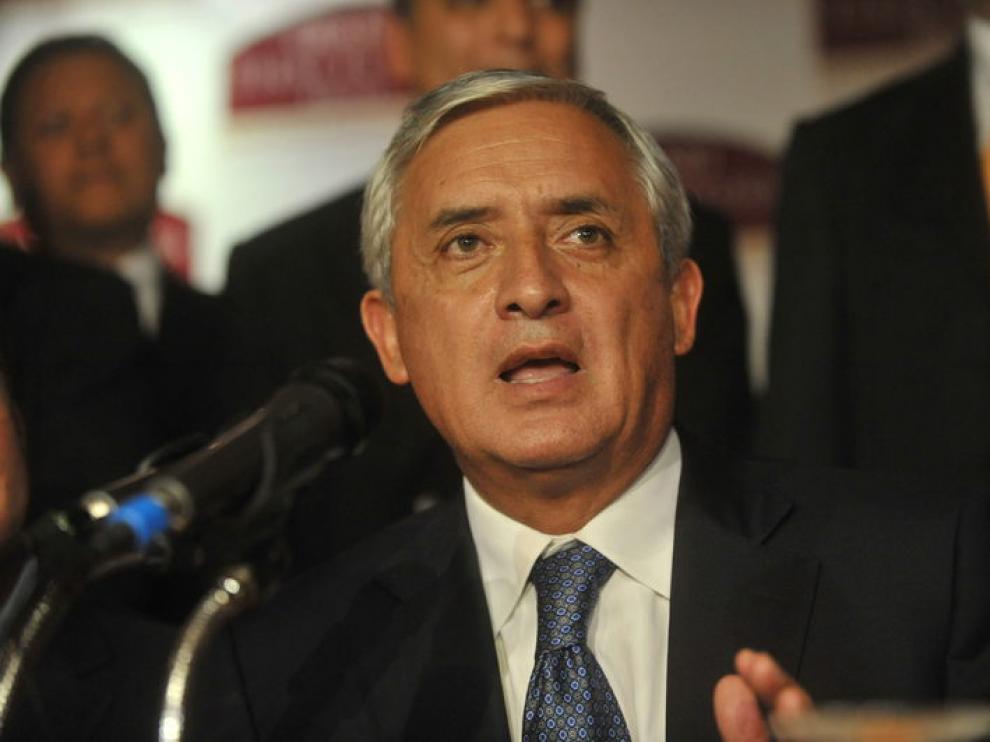 El candidato del Partido Patriota, Otto Pérez Molina, durante una rueda de prensa en Guatemala