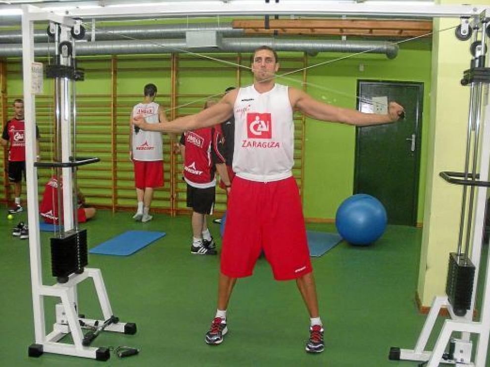 Pablo Aguilar, en el gimnasio.
