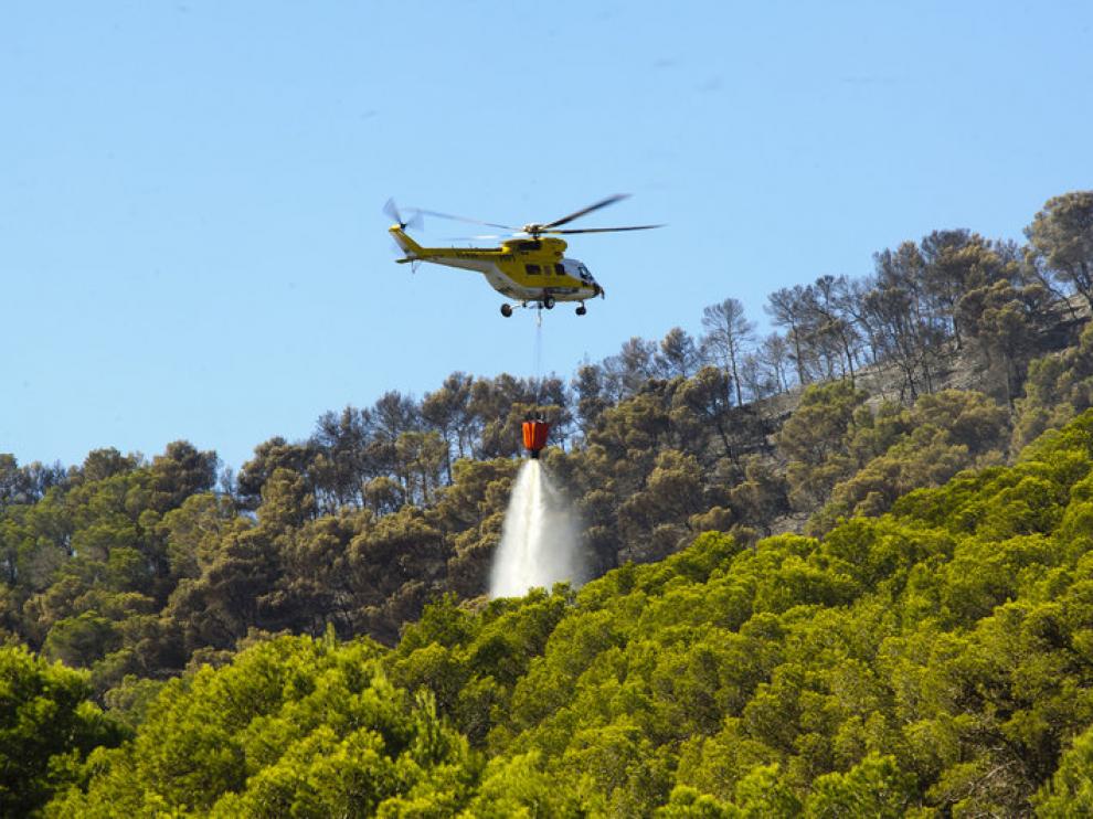 Estabilizado el incendio de Cala Llonga, en Ibiza