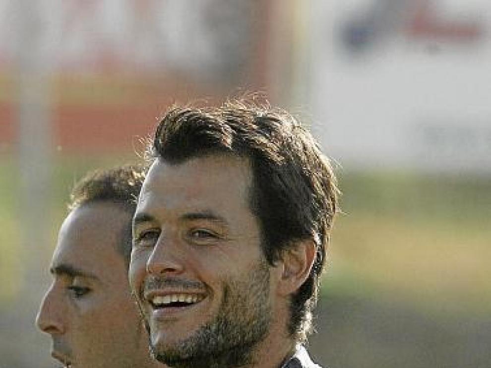 Juanjo Camacho, risueño, durante el entrenamiento de ayer.