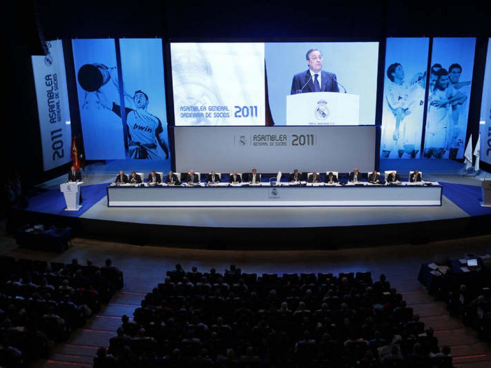 Asamblea de Socios del Real Madrid en el Palacio de Congresos