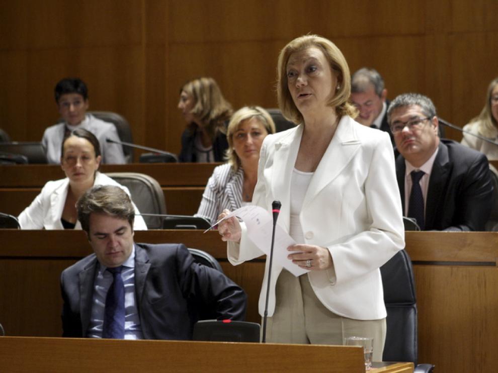 Luisa Fernanda Rudi en el pleno de las Cortes