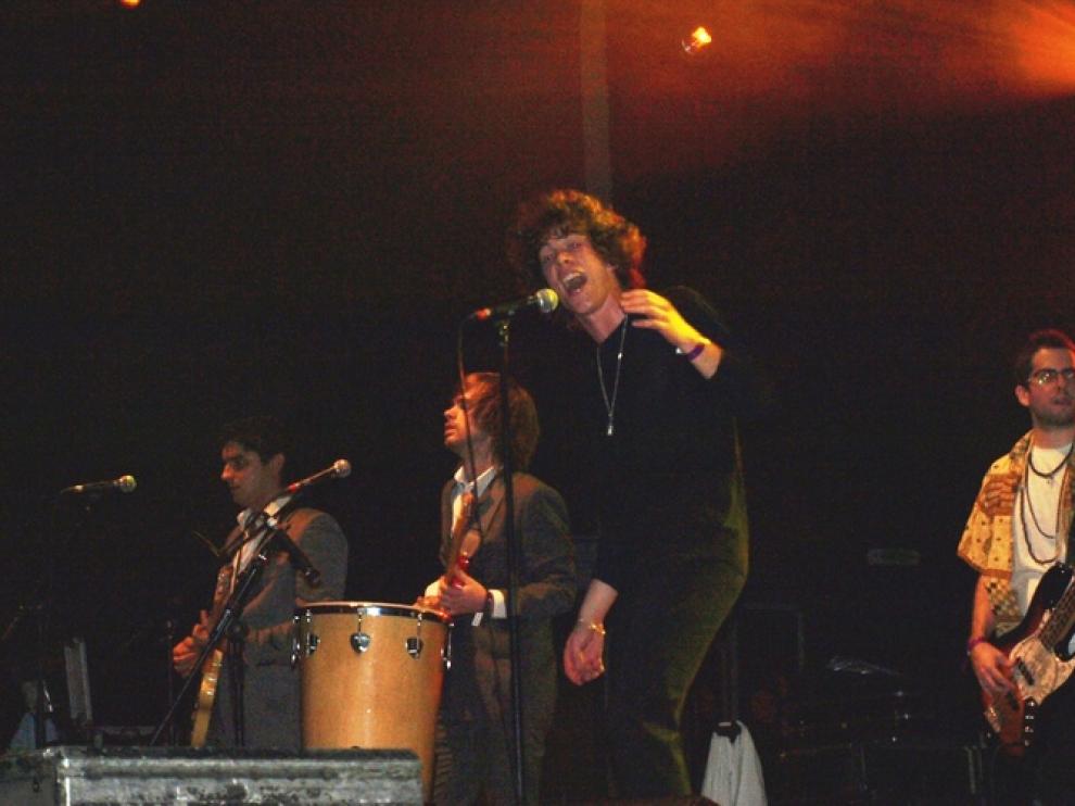 Los zaragozanos lo dan todo sobre el escenario