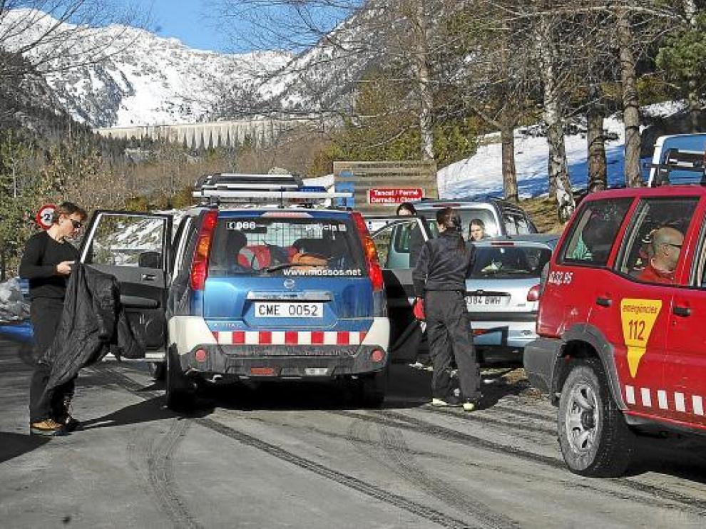 Operación de rescate en Boi TauIl, en el Pirineo catalán, con intervención de los Bomberos.