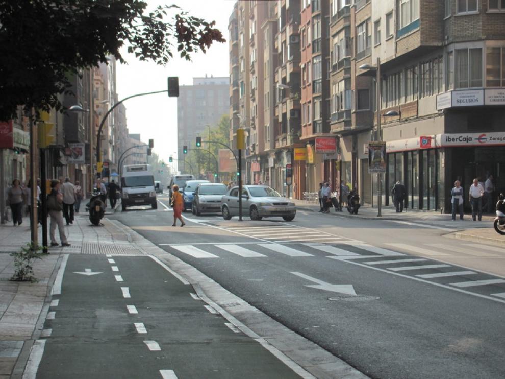 La calle de Miguel Servet, a la altura del número 69.