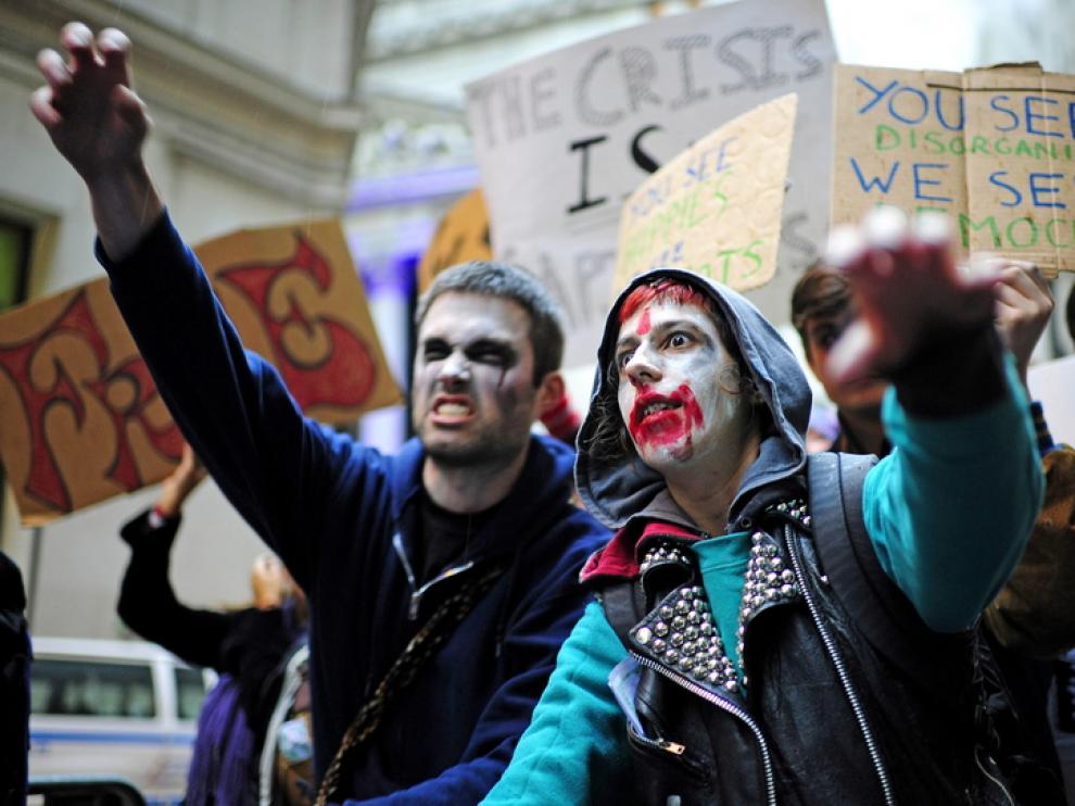 Los indignados 'zombis' marchan por Nueva York