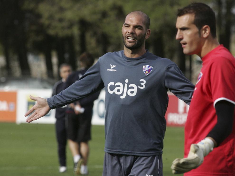 David Rivas, durante el entrenamiento de ayer. El andaluz puede entrar en el once inicial en Gerona.