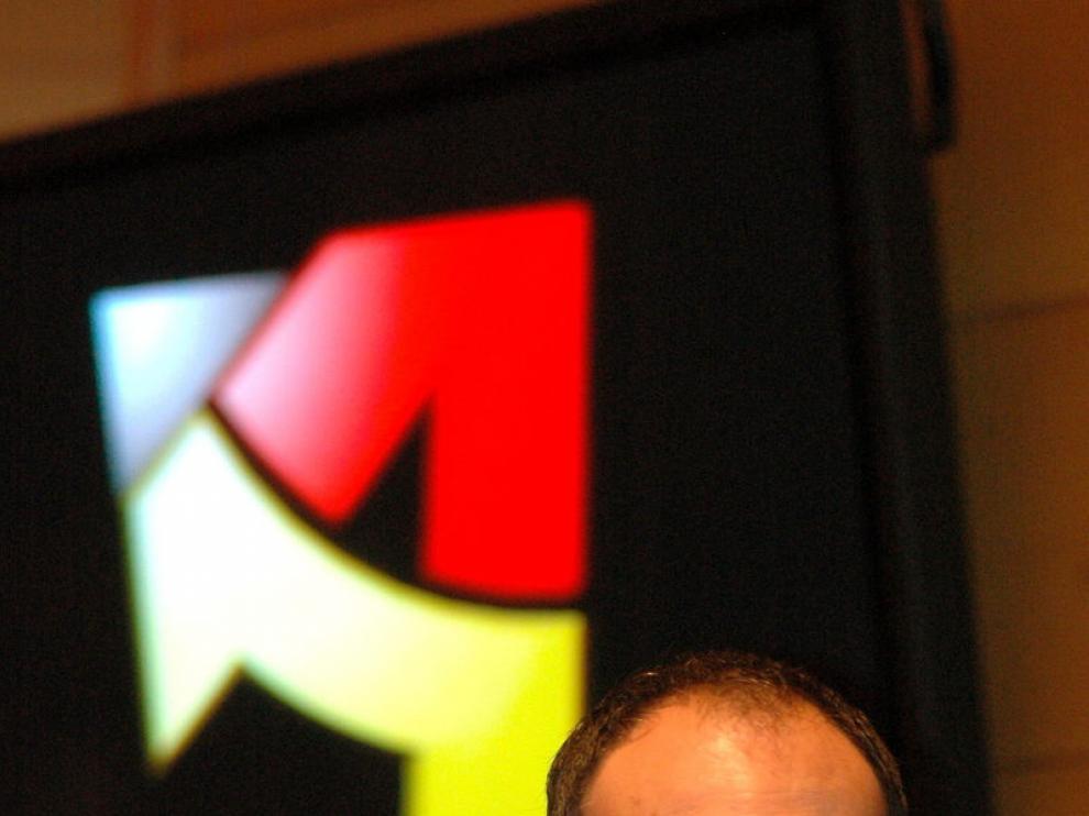 El director general de la Corporación Aragonesa de Radio y Televisión, Jesús López Cabeza.