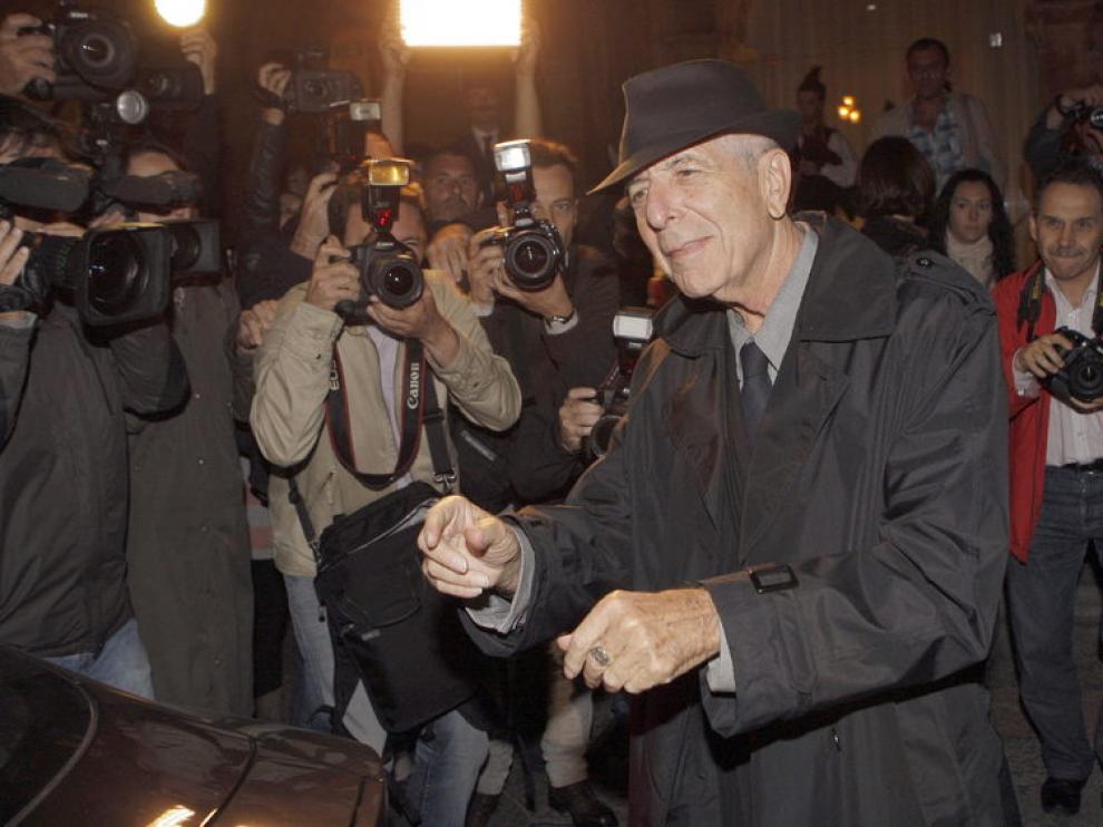 Cohen, a su llegada a Oviedo