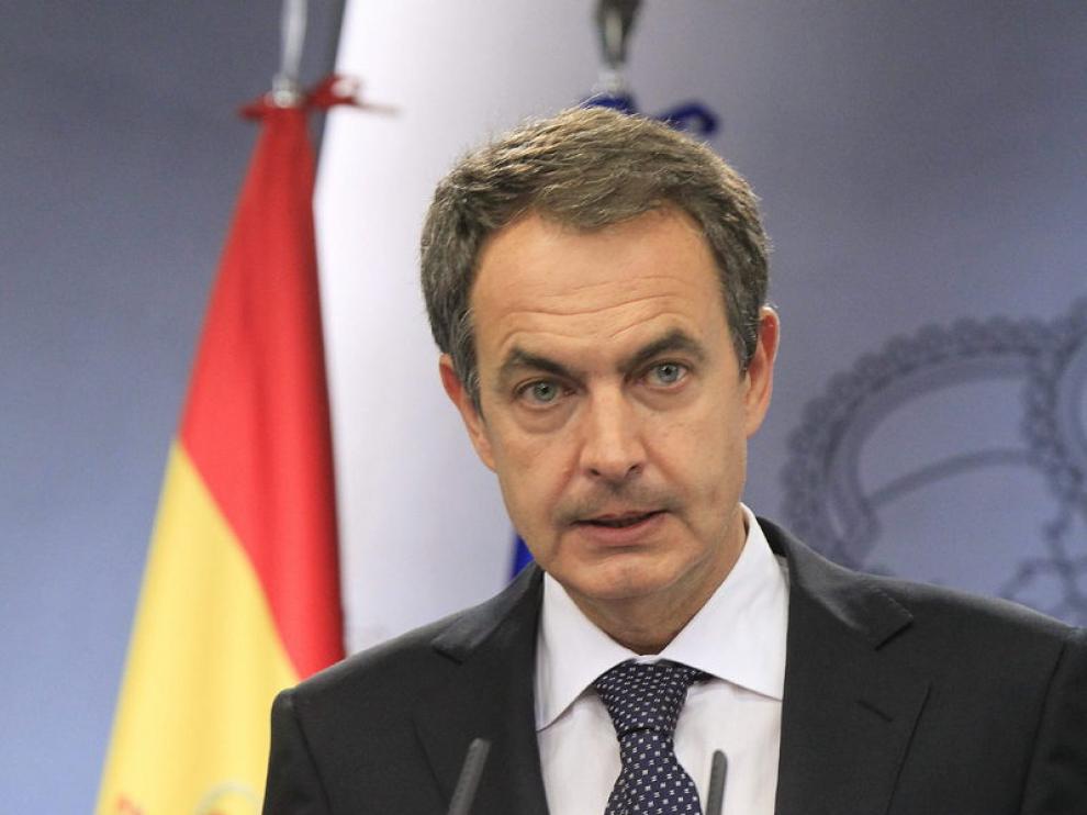 El presidente del Gobierno, José Luis Rodríguez Zapatero, durante su comparecencia