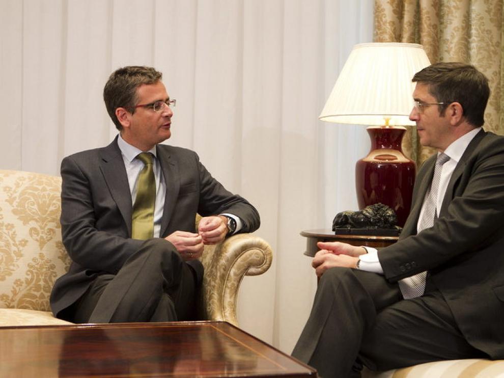 El lendakari, Patxi López, ha retomado con el presidente del PP vasco, Antonio Basagoiti