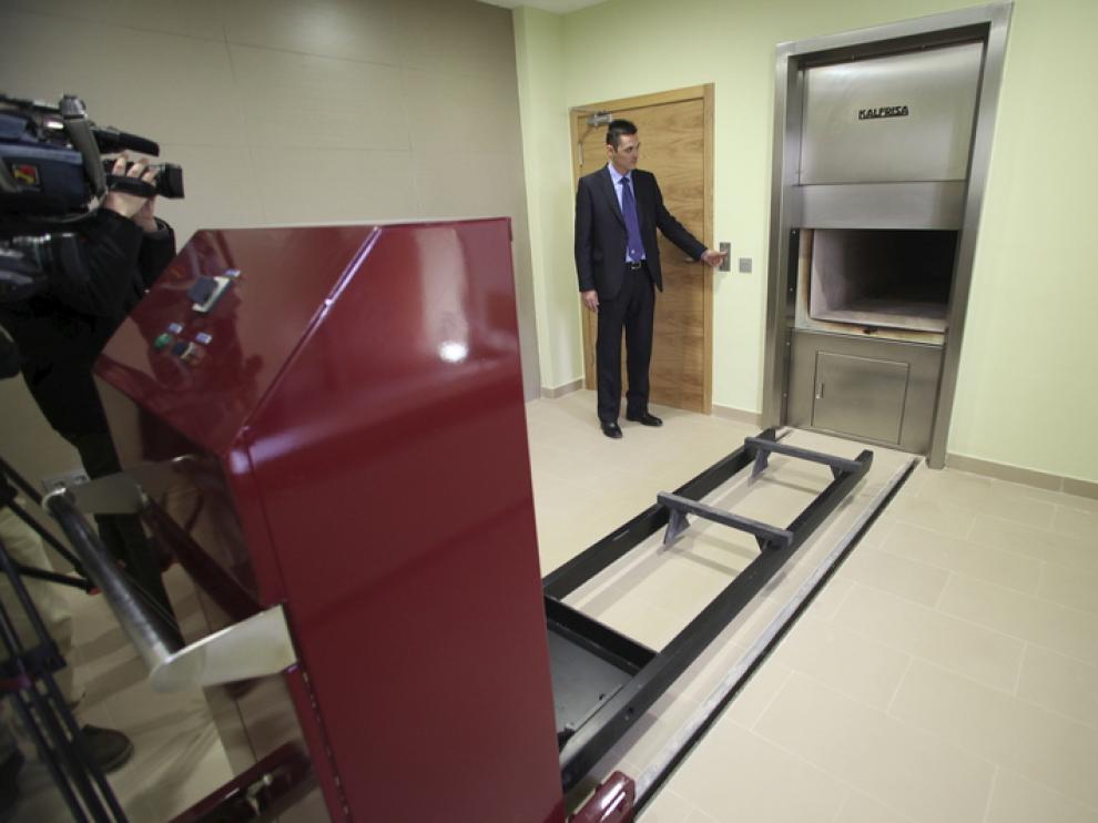 Imagen del la presentación de las instalaciones del crematorio de Teruel