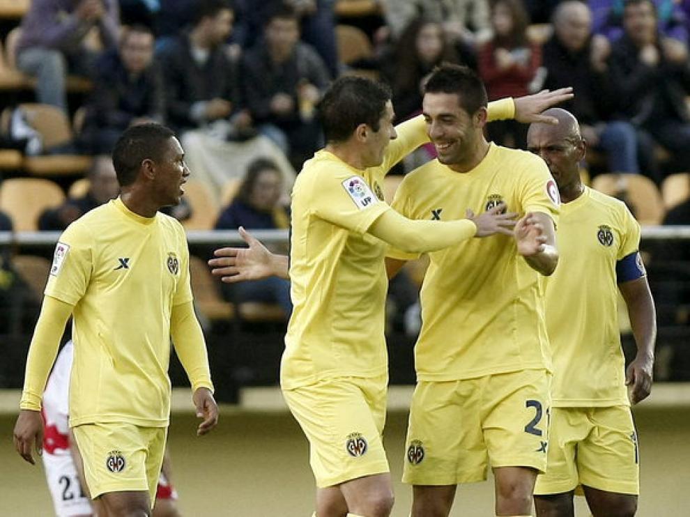 El conjunto castellonense celebra su primer gol