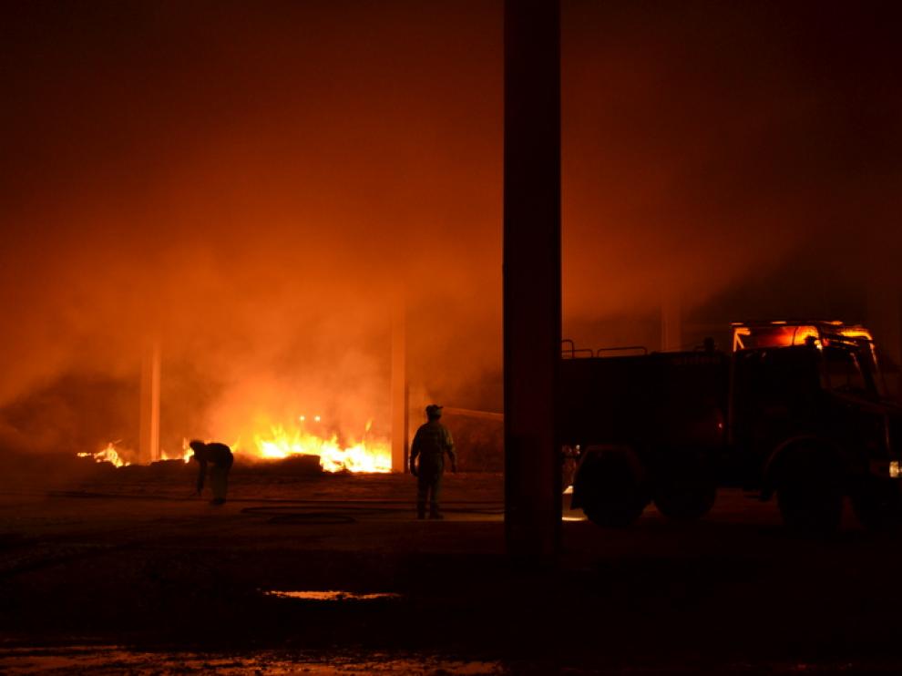 Los bomberos han controlado el fuego con celeridad.