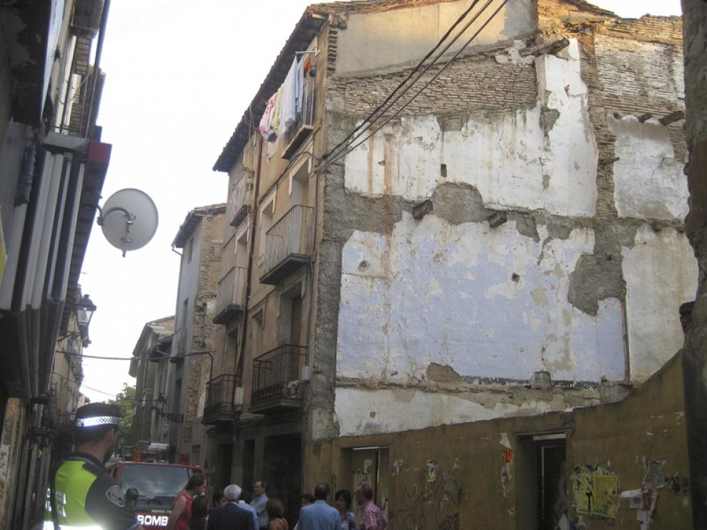 Derrumbe de un edificio en la calle de San Lorenzo, en Huesca
