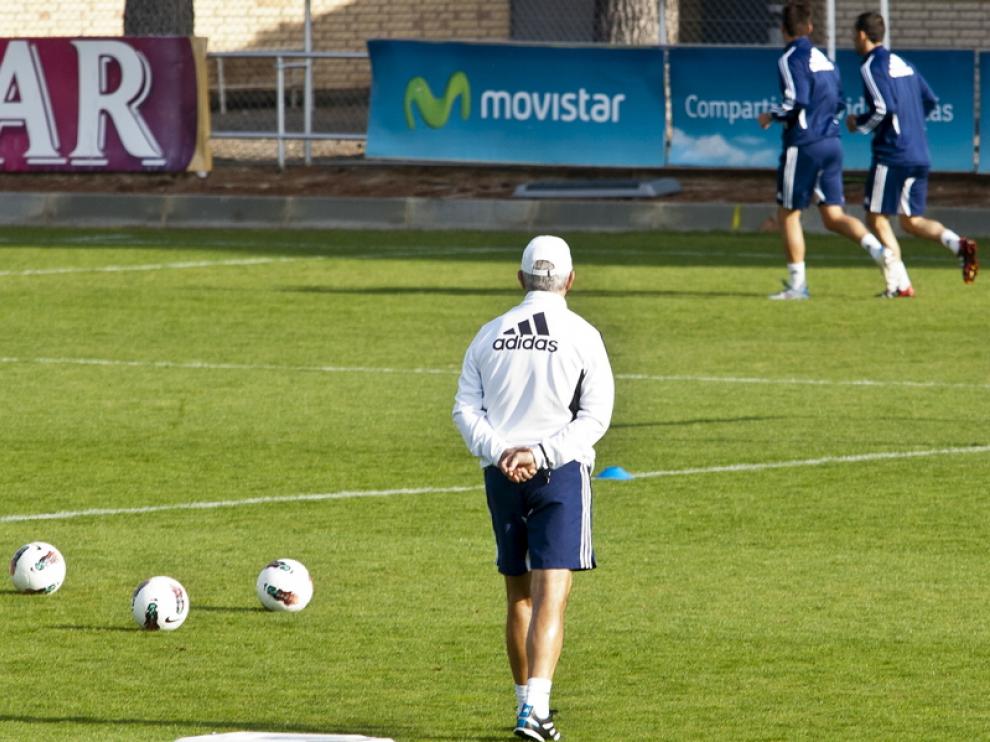Entrenamiento del Real Zaragoza en la ciudad deportiva
