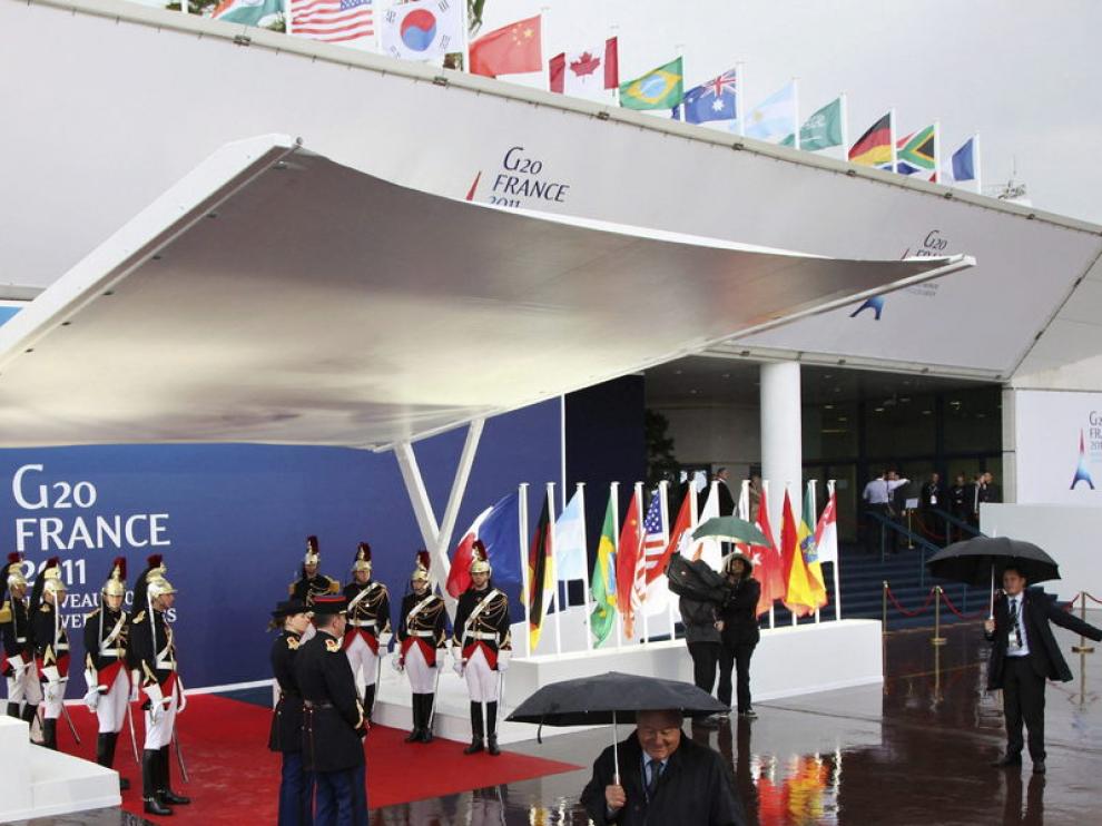 Entrada de la cumbre del G20 en Cannes