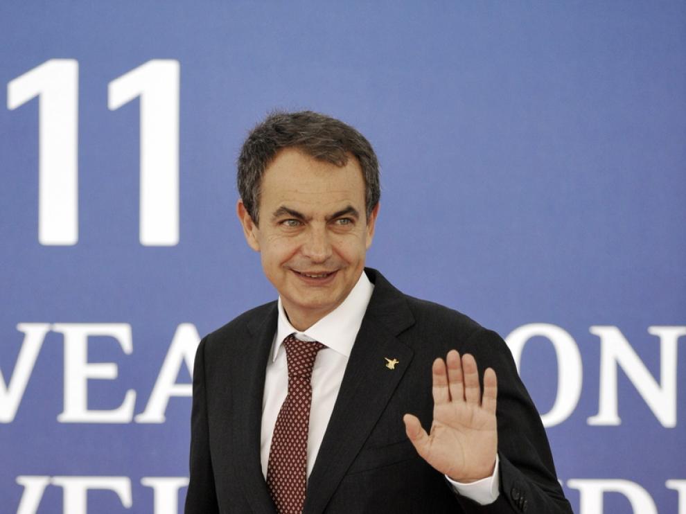 Zapatero en la cumbre de Cannes