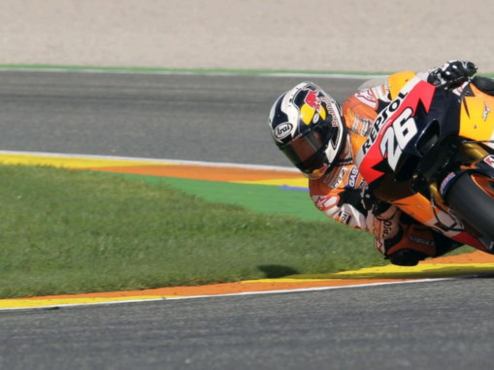 Pedrosa ha superado a su compañero Stoner.