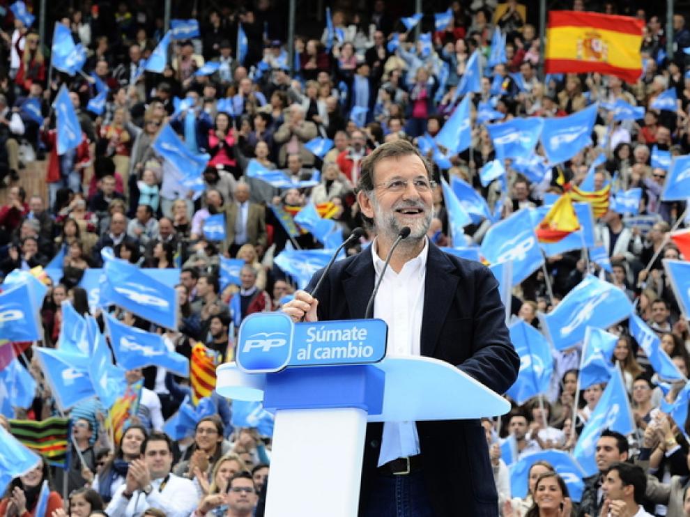 Rajoy da un discurso durante el mitin en Valencia.