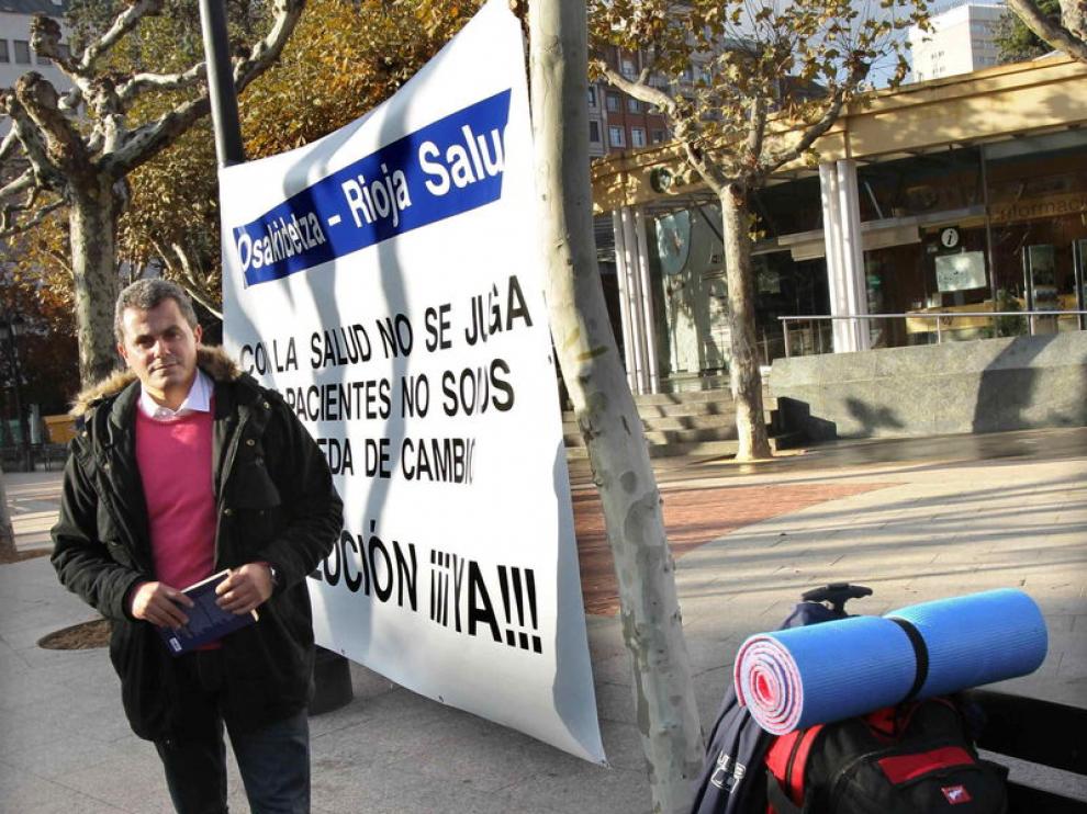 El alcalde de Oyón, Rubén Garrido, ha comenzado una huelga de hambre