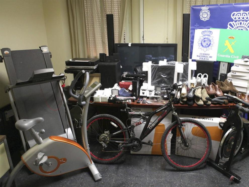 Artículos intervenidos a la banda detenida en Zaragoza