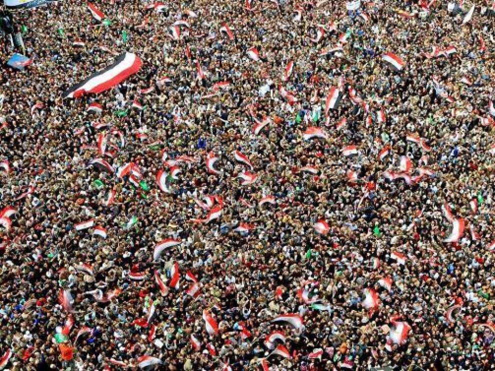 Miles de egipcios se concentraron en la plaza de Tahrir, símbolo de la Revolución del 25 de enero.