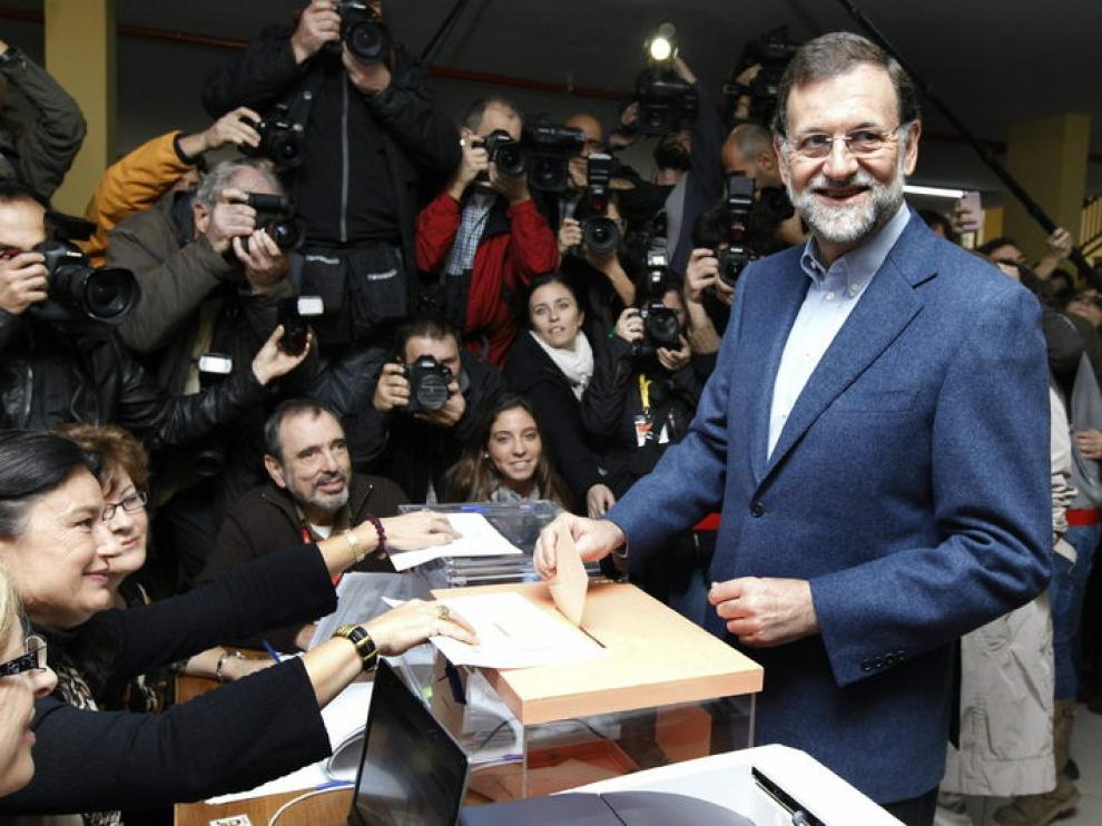 Mariano Rajoy ha votado en un colegio madrileño