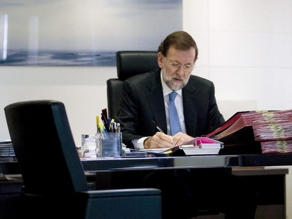 Mariano Rajoy en su despacho