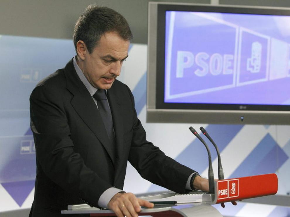 Zapatero en la rueda de prensa