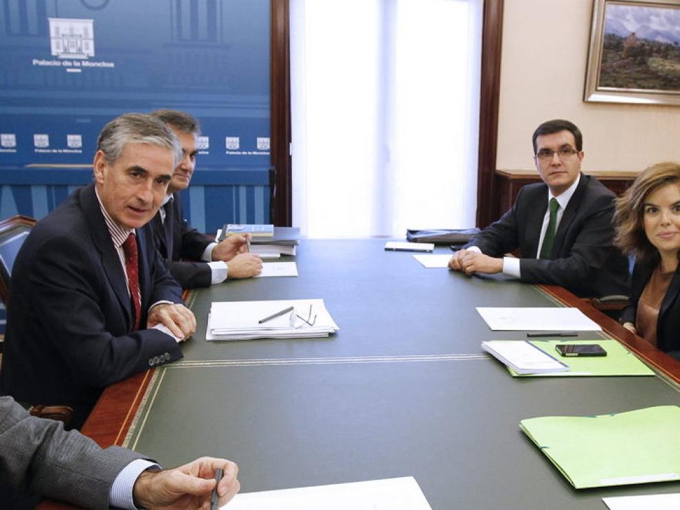 Reunión para el traspaso de poderes